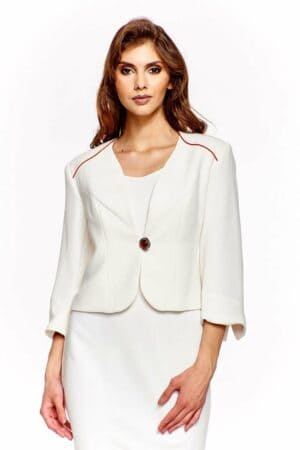 Бяло дамско сако с 3/4 ръкав и малиново червени гарнитури