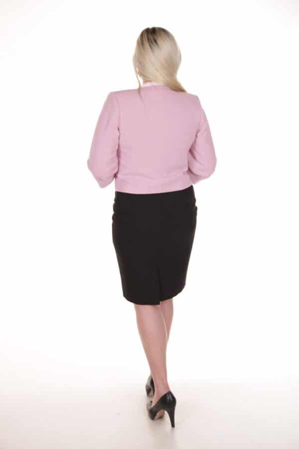 Бледо розово дамско сако с 3/4 ръкав и бели биета