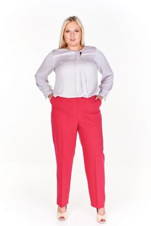 Малинено розово-червен дамски панталон с ръб и джобове