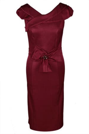 Официална сатенена рокля в бордо - колан с брошка