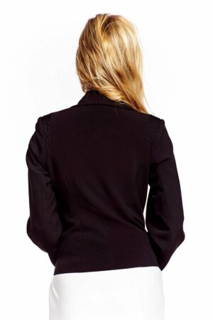Късо черно дамско сако с три копчета