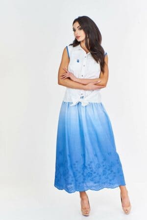 Дълга памучна пола с бродерия - синьо омбре