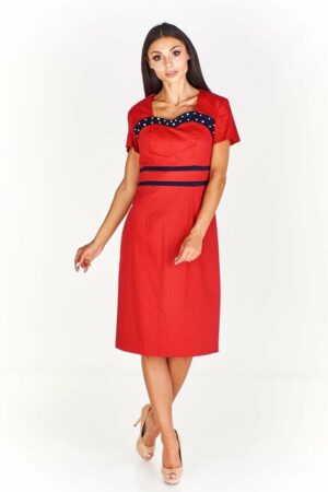 Елегантна рокля с къс ръкав и декорация с перли - червено и тъмно синьо