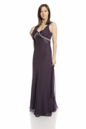 Дълга тъмно лилава копринена рокля декорирана с мъниста