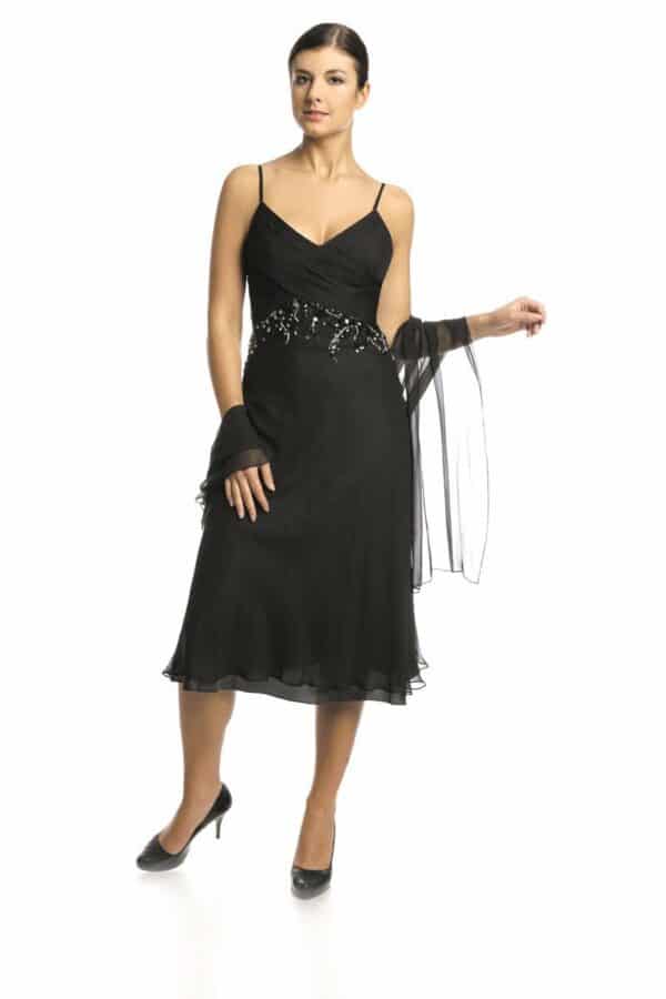 Черна копринена дамска рокля с тънки презрамки - декорация с мъниста