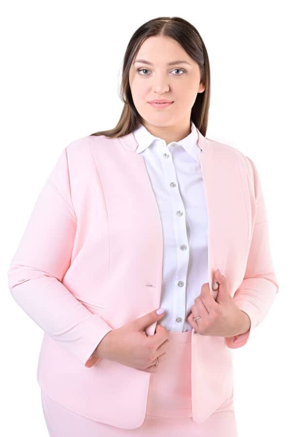 Розово сако с изправена яка и дълъг ръкав