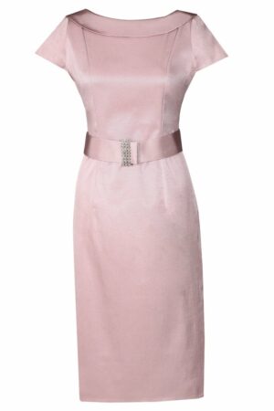 Бледо розова сатенена дамска рокля с къс ръкав и колан с декорация