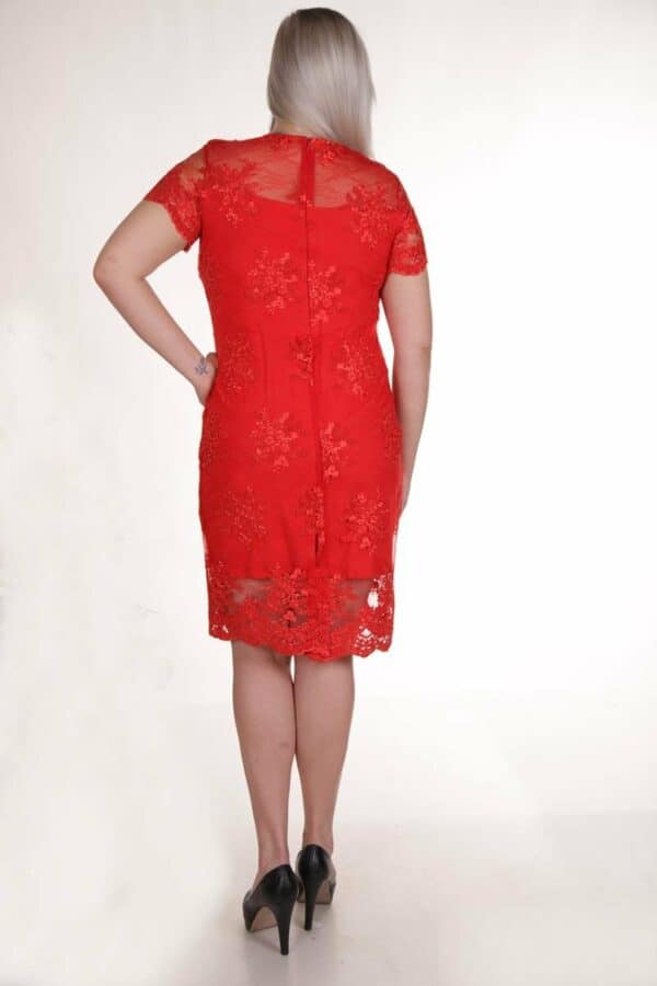 Червена официална рокля с къс ръкав - фигурална дантела