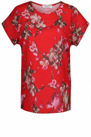 Червена лятна блуза с цветен принт едри цветя
