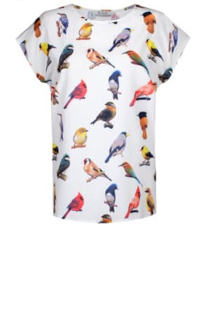 Бяла лятна блуза с цветен принт птици