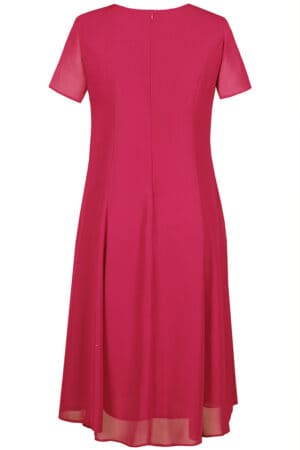 Малиново розово-червена разкроена рокля от шифон с къс ръкав