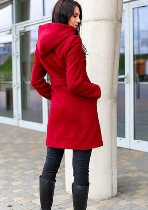 Червено дамско палто с качулка