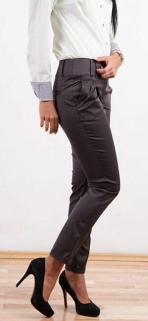 Дамски дълъг панталон с широк колан в цвят графит