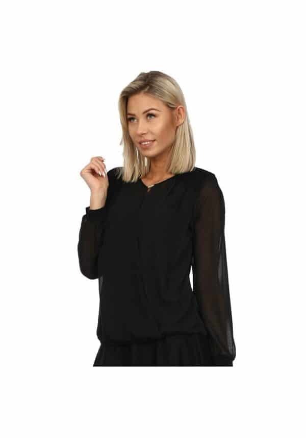 Ефирна черна блуза с 3/4 ръкав и метална декорация