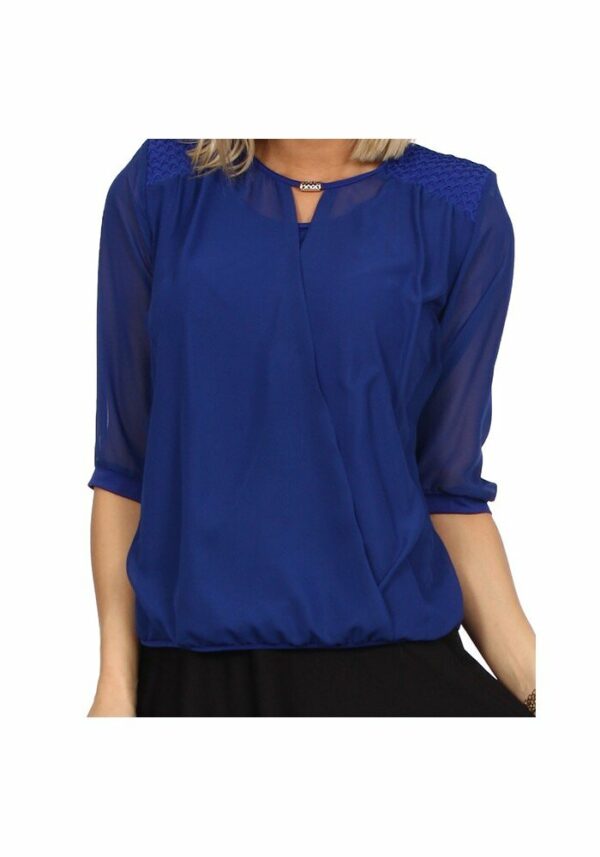 Ефирна синя блуза с 3/4 ръкав и метална декорация