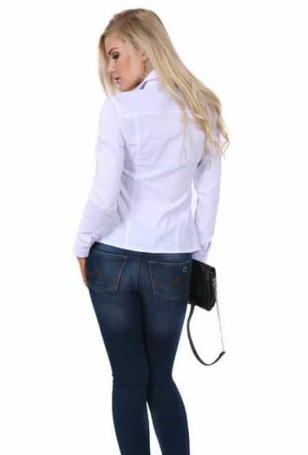 Класическа бяла дамска риза с дълъг ръкав