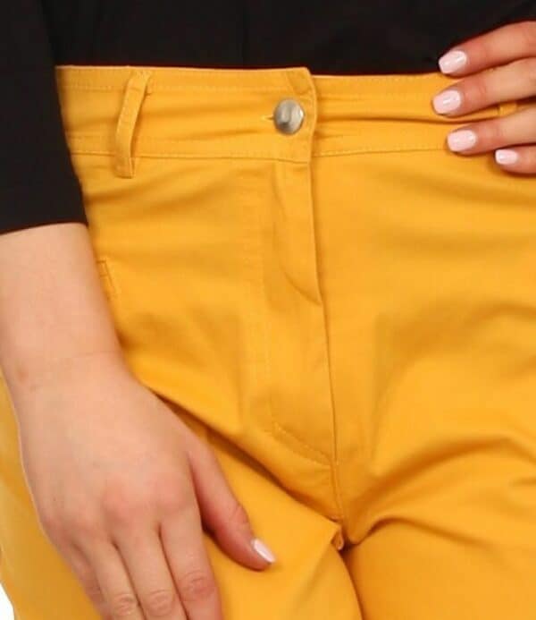 Памучен тесен дамски панталон в кехлибарен цвят