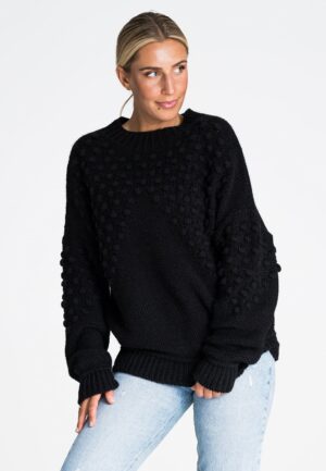 Черен пуловер M982