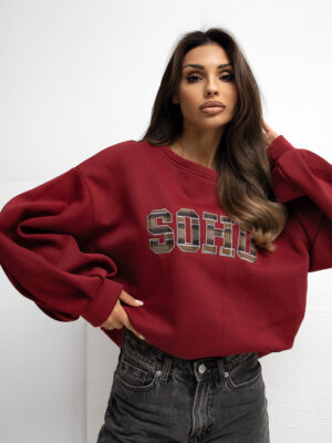 Дамски ватиран oversize суичър в бордо с апликация SOHO