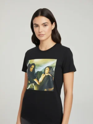 черна-тениска-kendall-kylie-графичен-принт