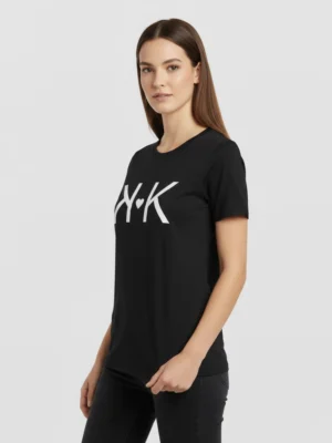 cherna-damska-teniska-logo-surce-kendall-kylie