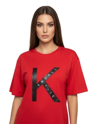 Дамска червена тениска Kendall + Kylie с лого принт